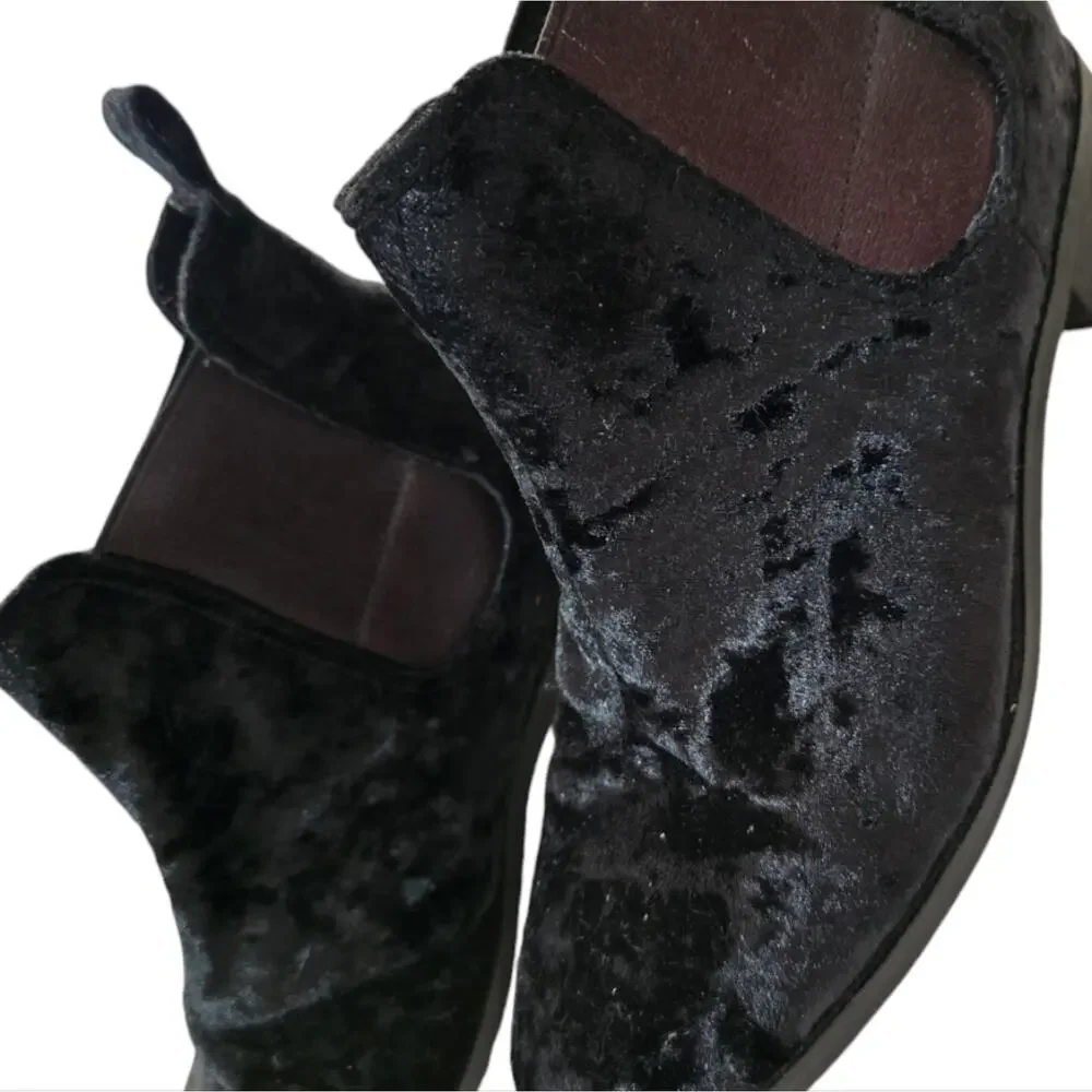 Toms Ella Chelsea Boots Women's Size US 9 Crushed Velvet Black